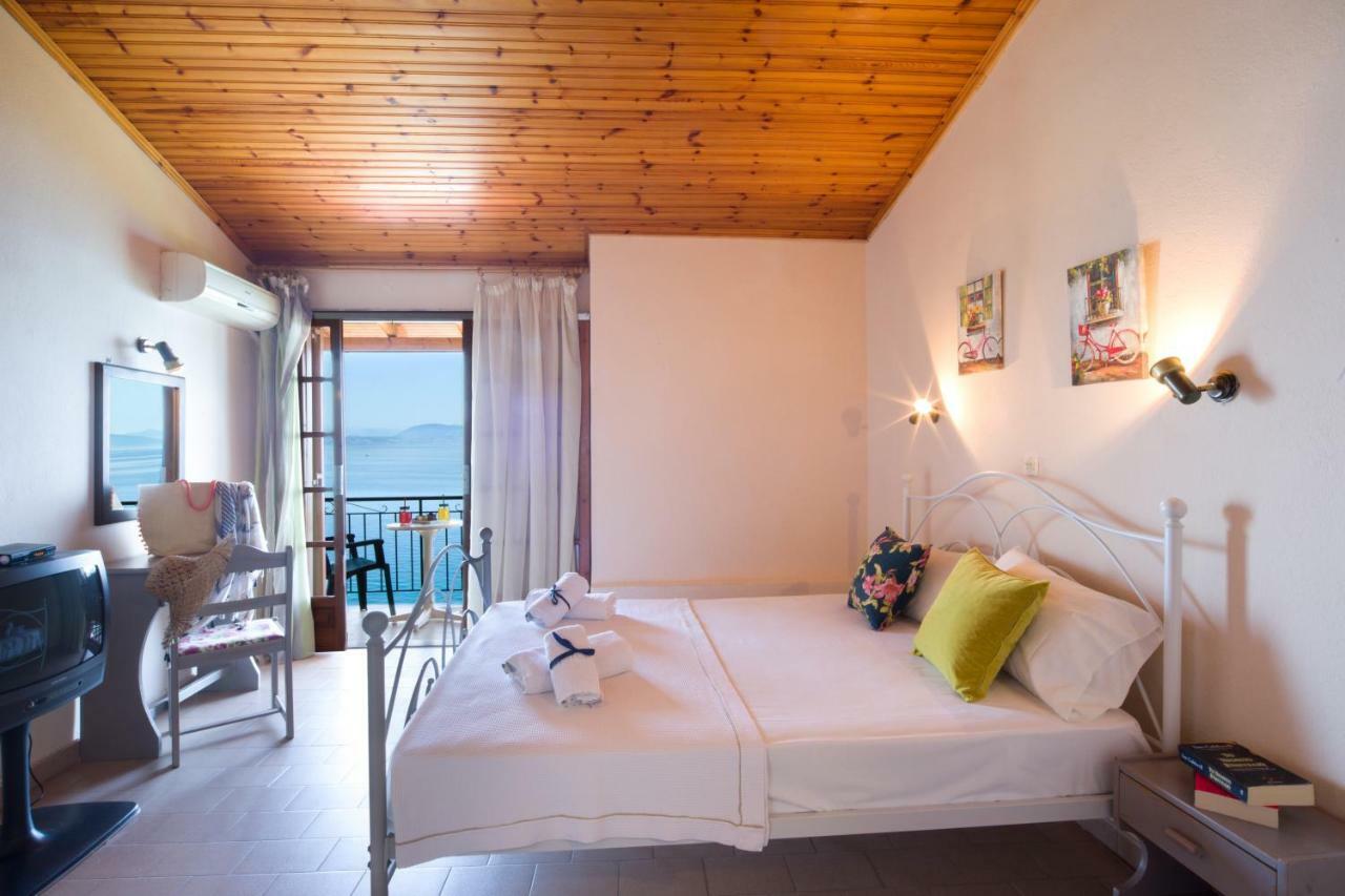 Casa Dei Venti - Sea View Apartments - 100M From The Beach Беніцес Екстер'єр фото